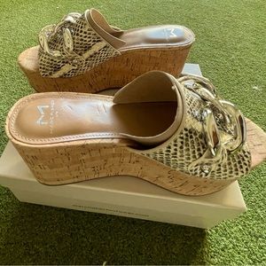 Marc Fisher LTD Vaneda Platform Slide Sandal